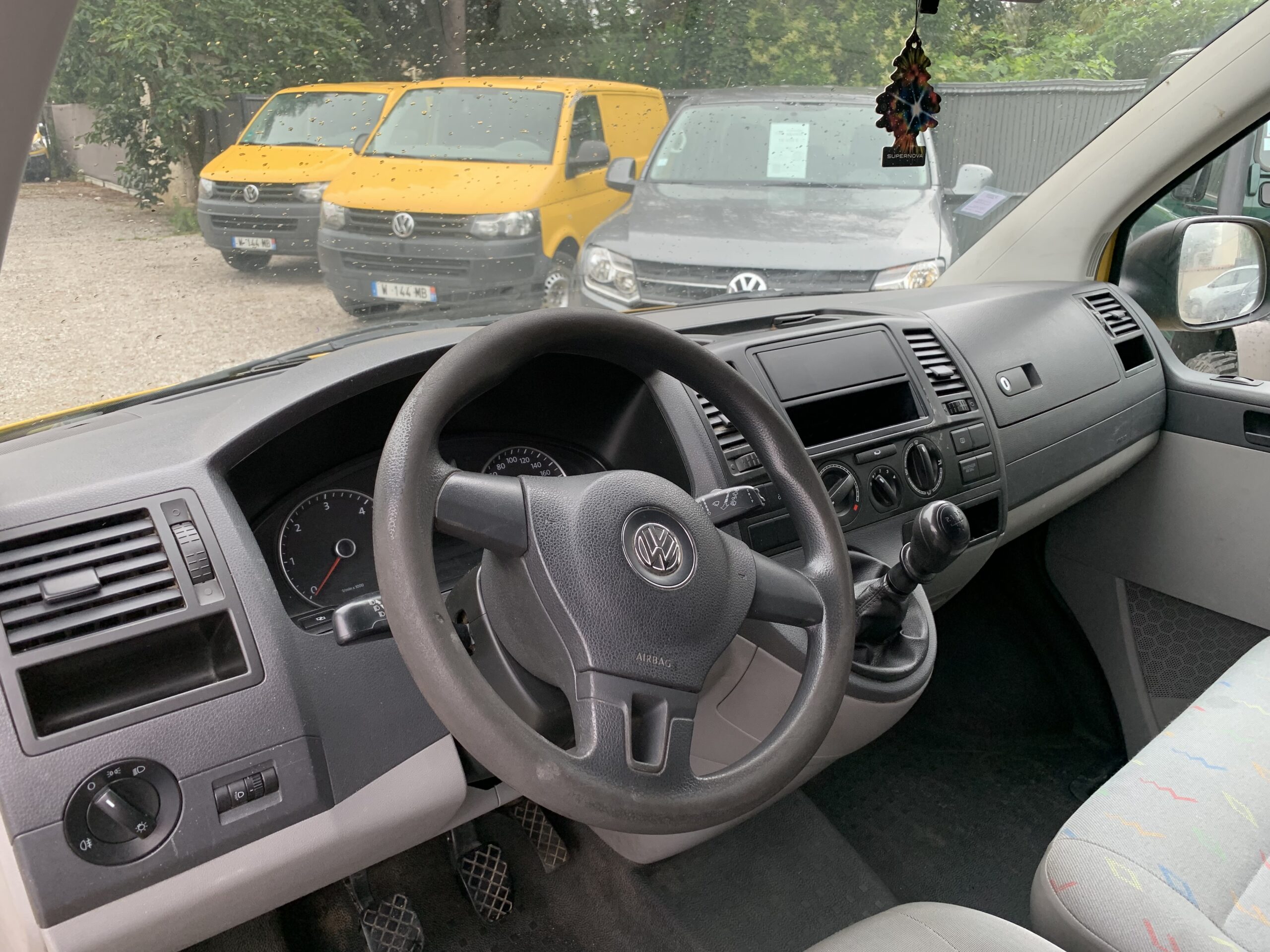 13 b2cautofr_VW-T5_vehicule_occasion_Castres_13