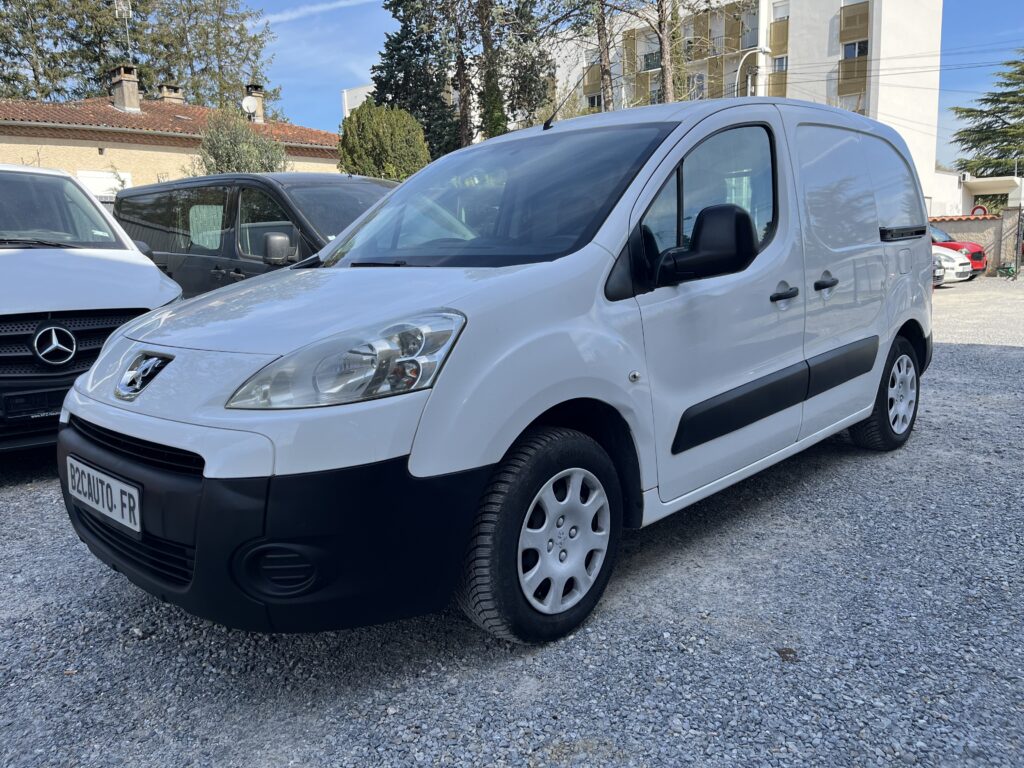 b2cautofr_Peugeot-Partner_vehicule_occasion_Castres_1