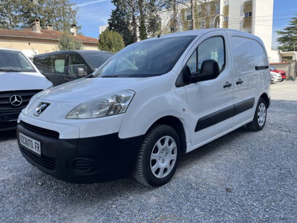 b2cautofr_Peugeot-Partner_vehicule_occasion_Castres_1