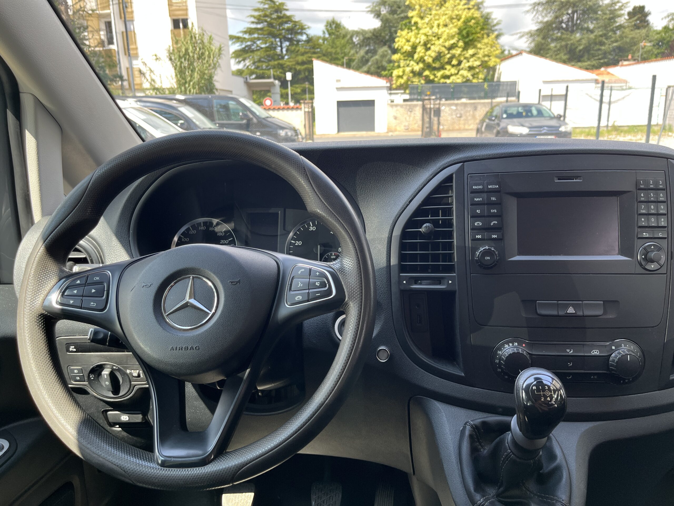 b2cautofr_Mercedes-Vito_vehicule_occasion_Castres_11