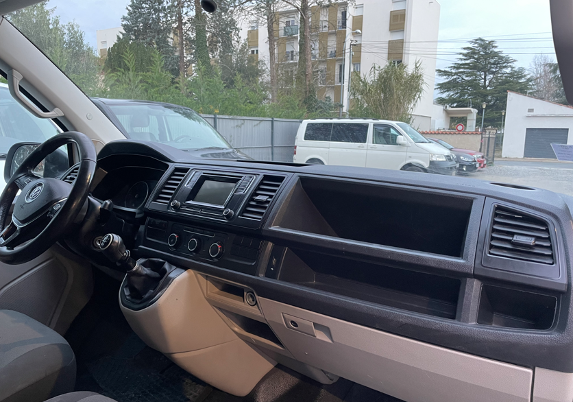 b2cauto.fr_VW_Combi_T5_Transporteur_vehicule_occasion_Castres_Utilitaire