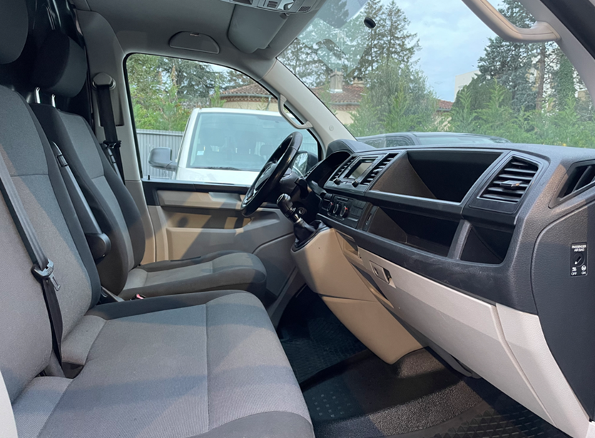 b2cauto.fr_VW_Combi_T5_Transporteur_vehicule_occasion_Castres_Utilitaire