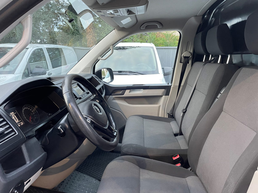 b2cauto.fr_VW_Combi_T5_Transporteur_vehicule_occasion_Castres_Utilitaire