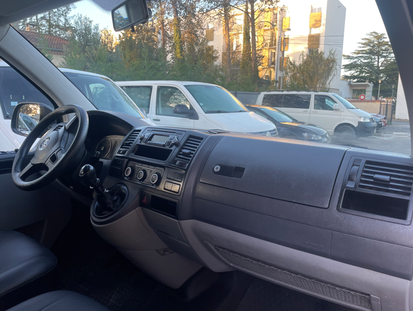 b2cauto.fr_VW_Combi_T5_Transporteur_vehicule_occasion_Castres_Utilitaire