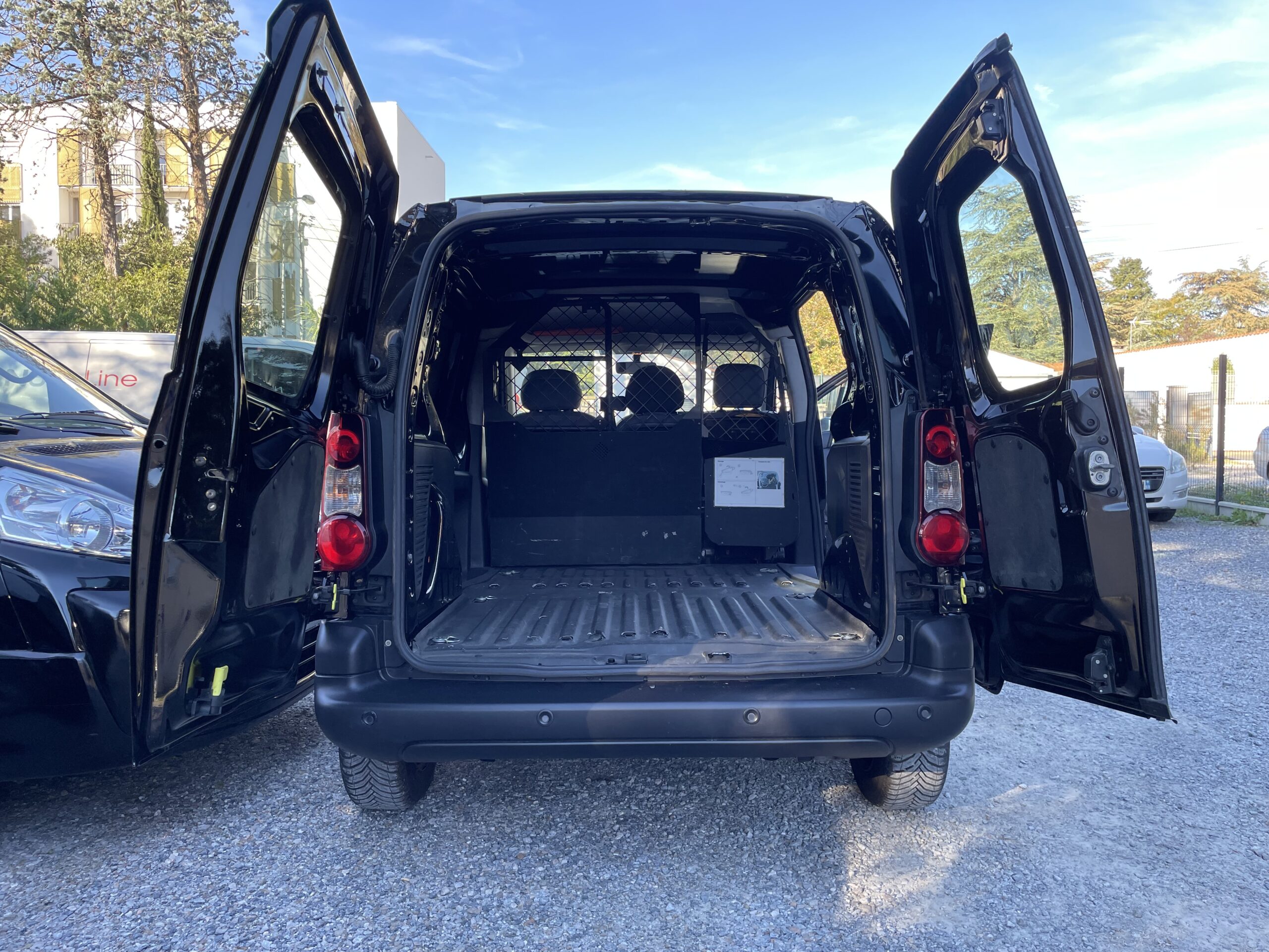 b2cauto.fr_Citroen-Berlingo_vehicule_occasion_Castres_Utilitaire