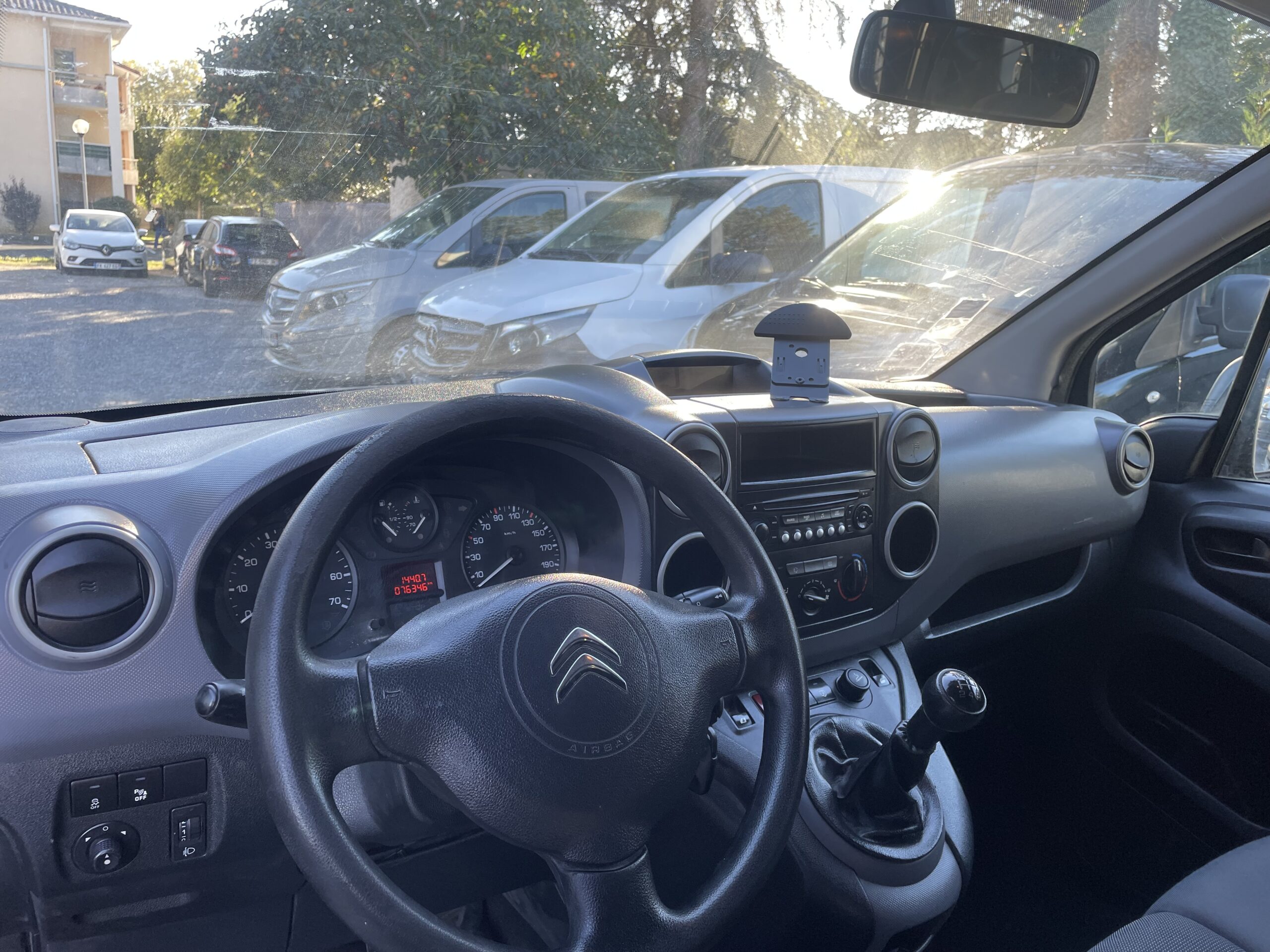 b2cauto.fr_Citroen-Berlingo_vehicule_occasion_Castres_Utilitaire