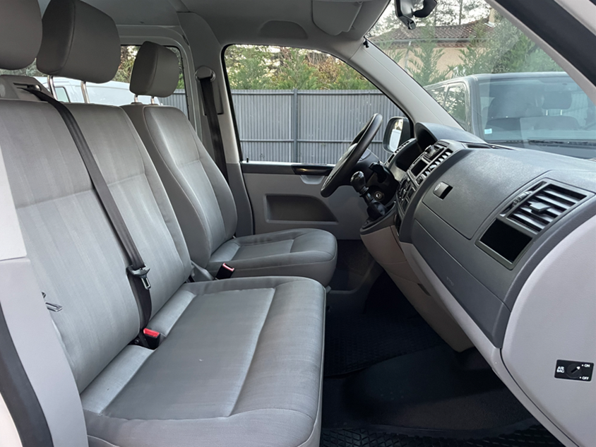 b2cauto.fr_VW_Combi_T5_Transporteur_vehicule_occasion_Castres_Utilitaire