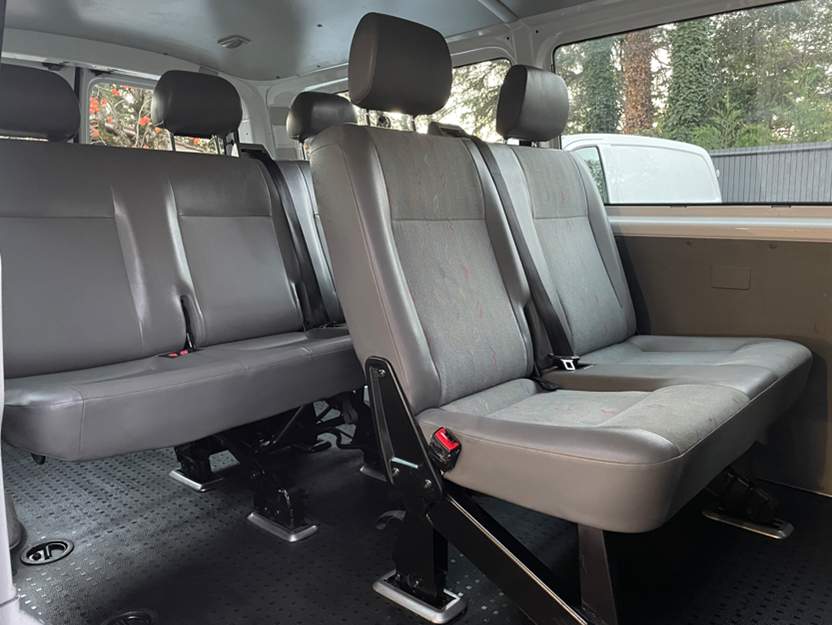 b2cauto.fr_VW_Combi_T5_Transporteur_vehicule_occasion_Castres_Utilitaire