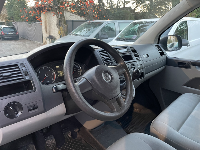 b2cauto.fr_VW_Combi_T5_Transporteur_vehicule_occasion_Castres_Utilitaire