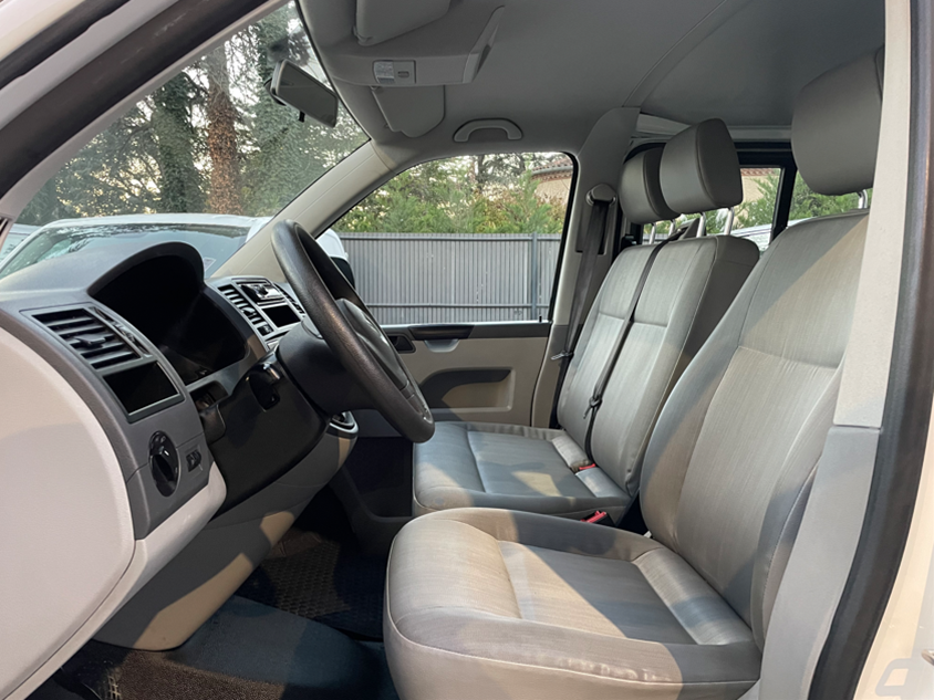 b2cauto.fr_VW_Combi_T5_Transporteur_vehicule_occasion_Castres_Utilitaire