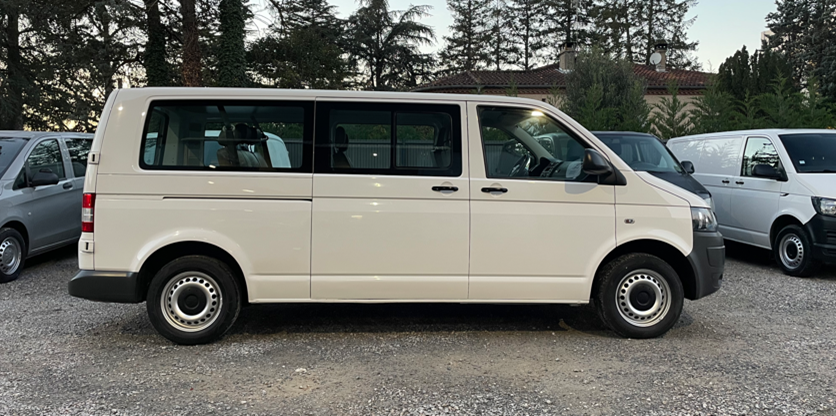 b2cauto.fr_VW_Combi_T5_Transporteur_vehicule_occasion_Castres_Utilitaire